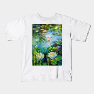 Mesmerizing pond Kids T-Shirt